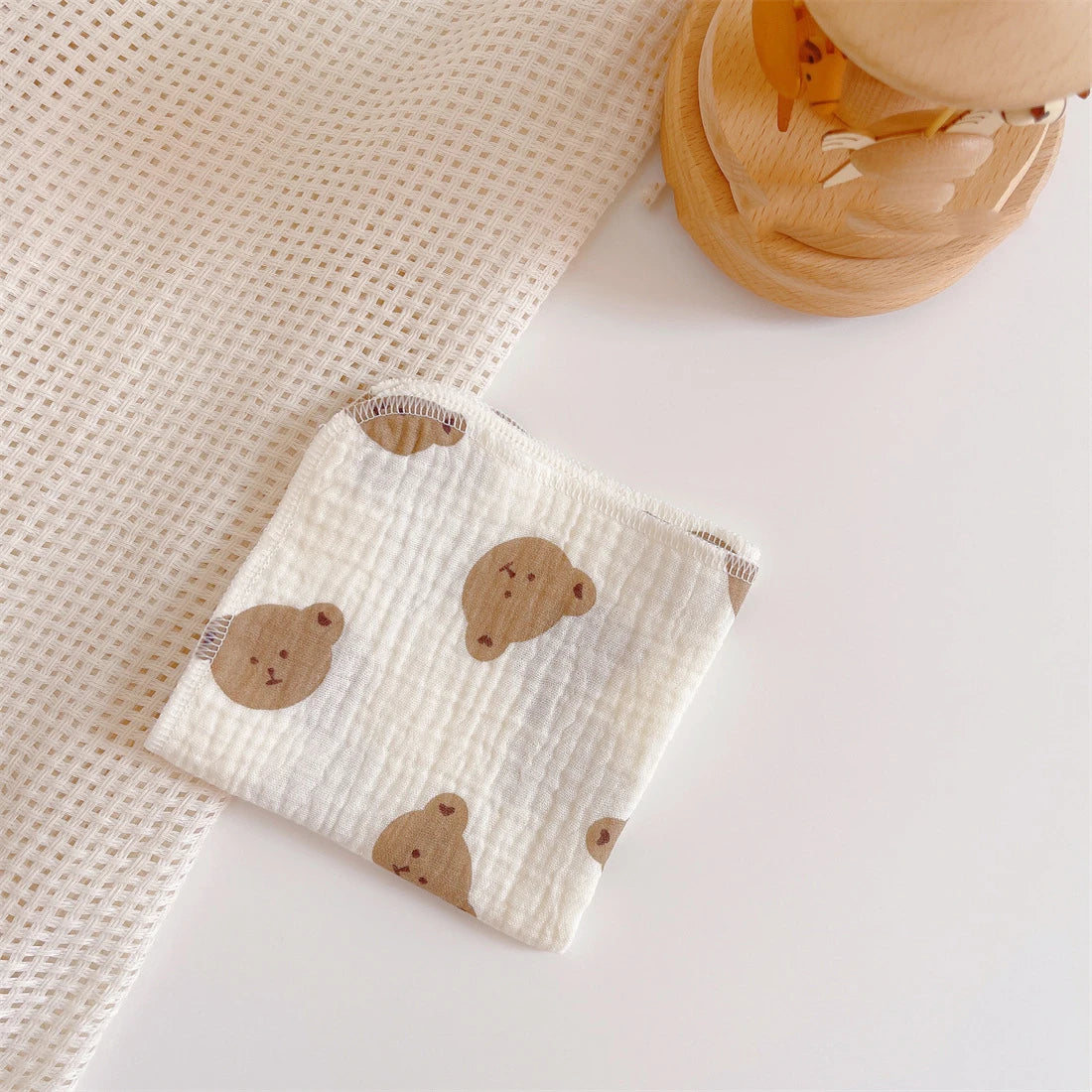 Babete de Algodão para Bebé – Gaze Macia e Absorvente